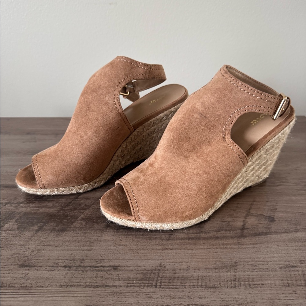Women's Tan Wedge Sandals, Apt. 9